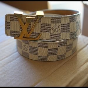 Louis Vuitton belt
